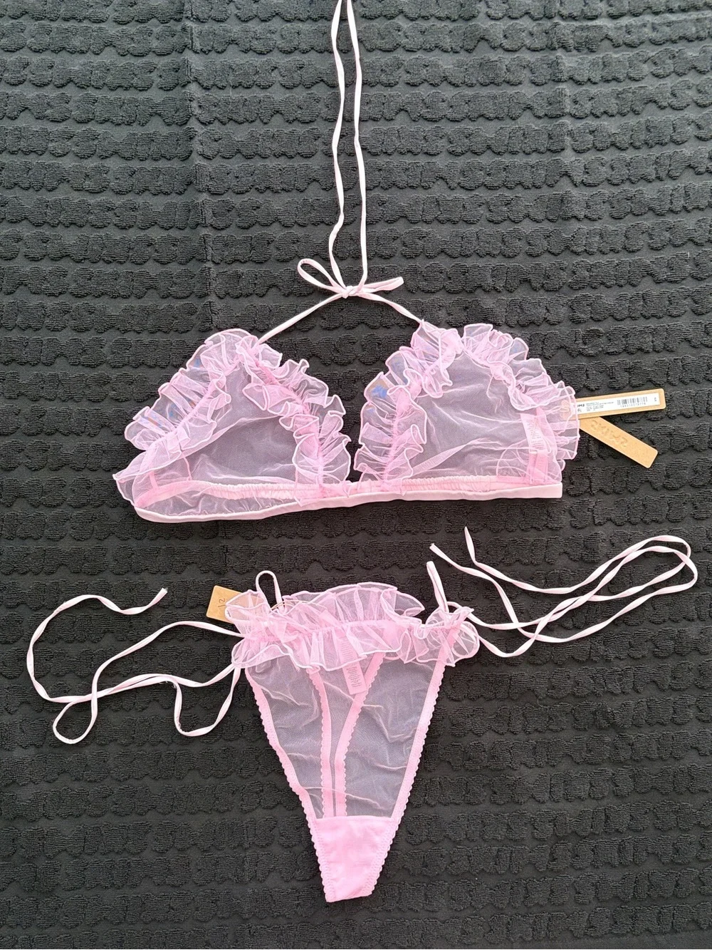 SKIMS Embroidered Tulle Triangle Bralette & Tie Side Thong Set | Bubble Gum | 2X
